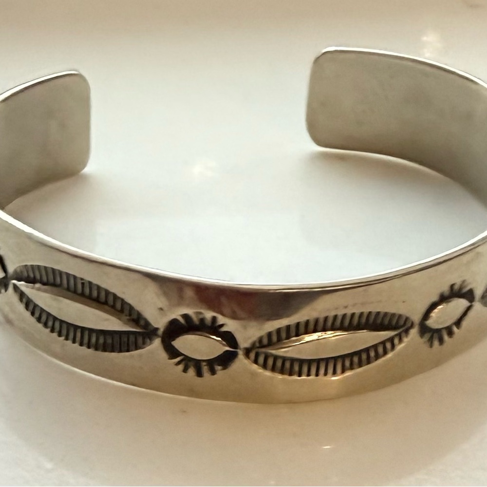 Vintage Navajo Silver Stamped Cuff/ Bracelet - Oval Motif